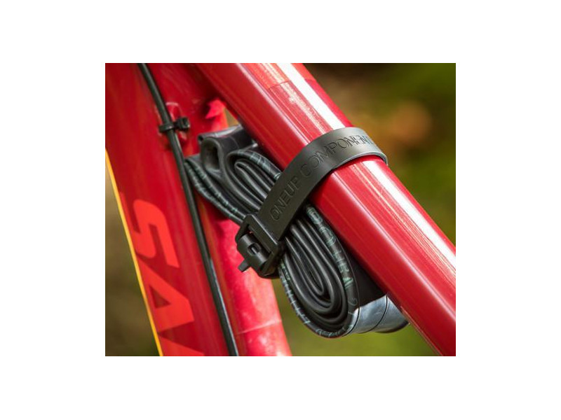 OneUp Components EDC Gear Straps Pasek na...