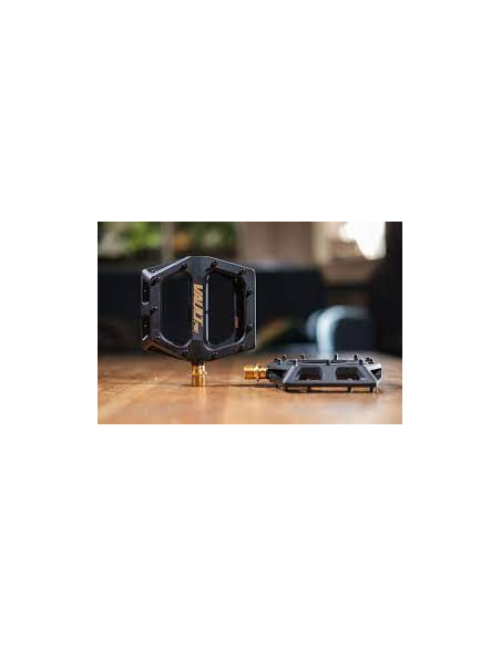 DMR Pedały Vault MAG SL Ti Czarne - SuperLight