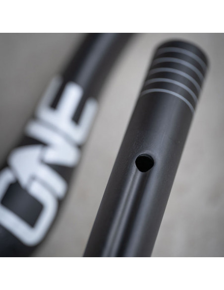 OneUp Components Kierownica Carbon E-Bar 35mm x 800mm