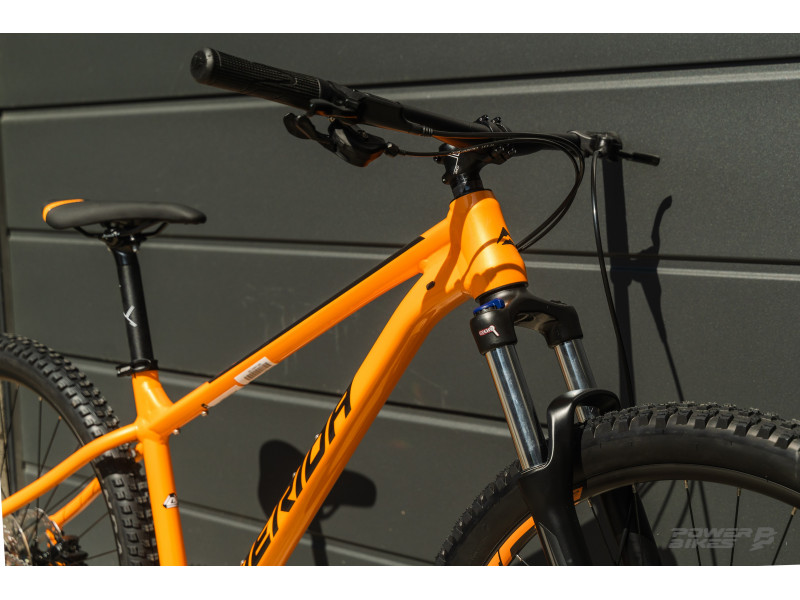 MERIDA rower BIG TRAIL 200 - 2022 Orange - Black