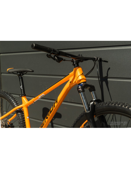 MERIDA rower BIG TRAIL 200 - 2022 Orange - Black