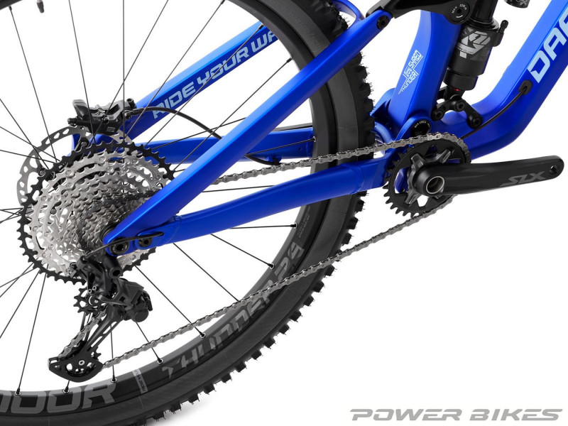 DARTMOOR Thunderbird Superenduro CF PRO 29 2022