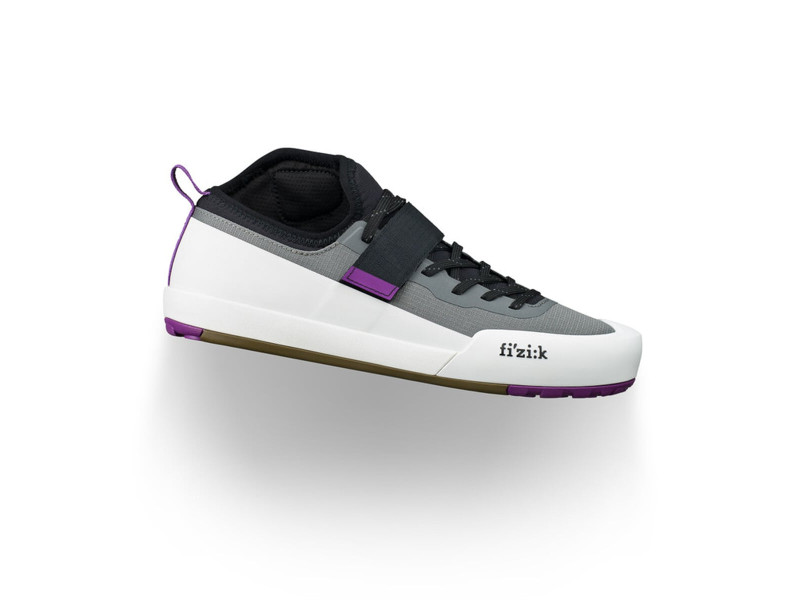 FIZIK buty rowerowe GRAVITA TENSOR FLAT white -...