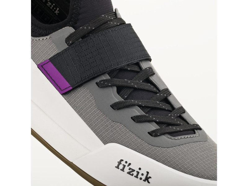 FIZIK buty rowerowe GRAVITA TENSOR FLAT white -...