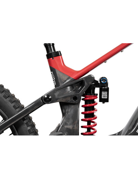 FORBIDDEN Dreadnought E Tier 1 - DJI      Avinox M2S