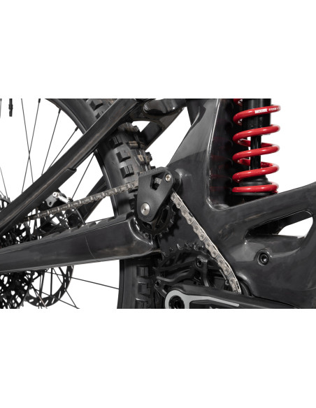 FORBIDDEN Dreadnought E Tier 1 - DJI      Avinox M2S